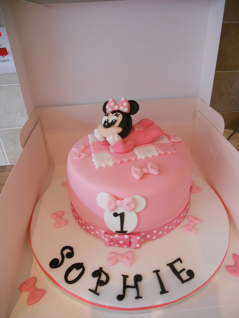 Baby Minnie Mouse 1st Birthday Cake