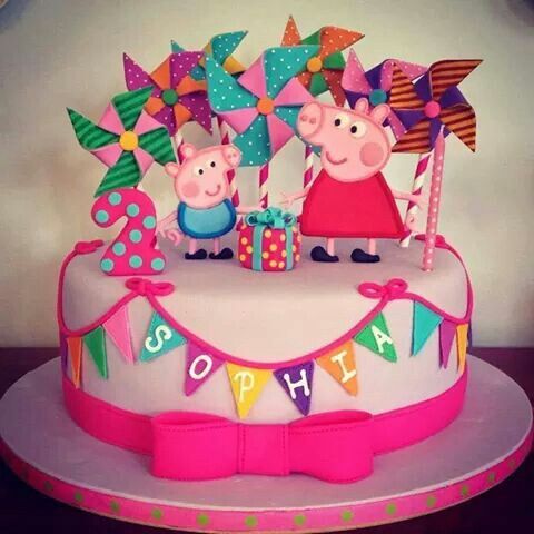 Peppa Pig Birthday Cake