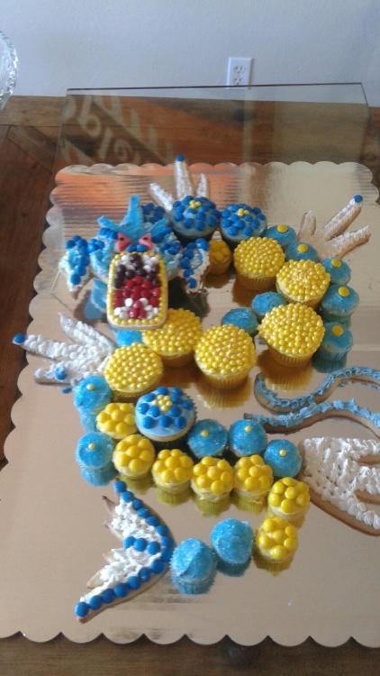 Pokemon Pull Apart Cupcakes