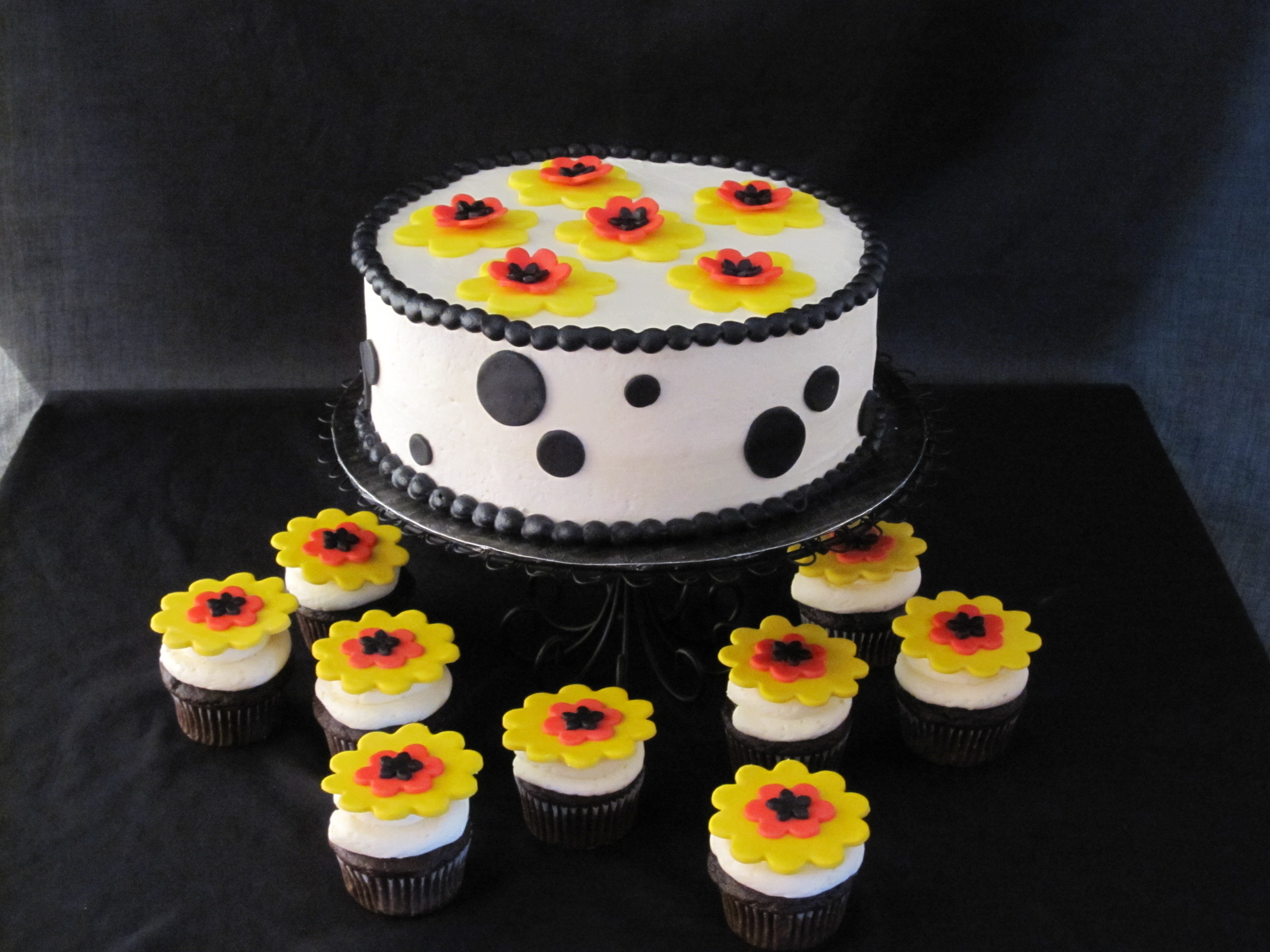 Red White and Black Bridal Shower Cakes