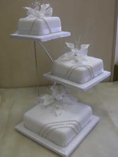 Three Separate Tier Wedding Cake Stands