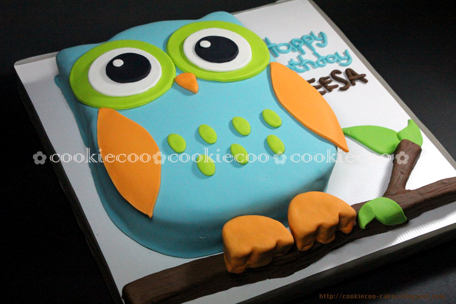 Owl Birthday Cake