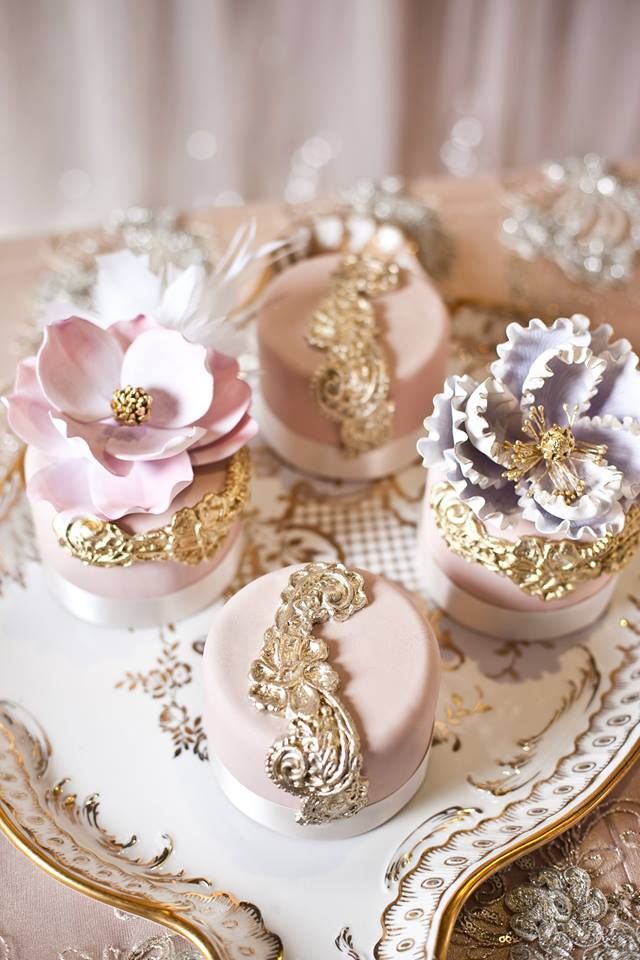 Elegant Cupcake Wedding Cakes