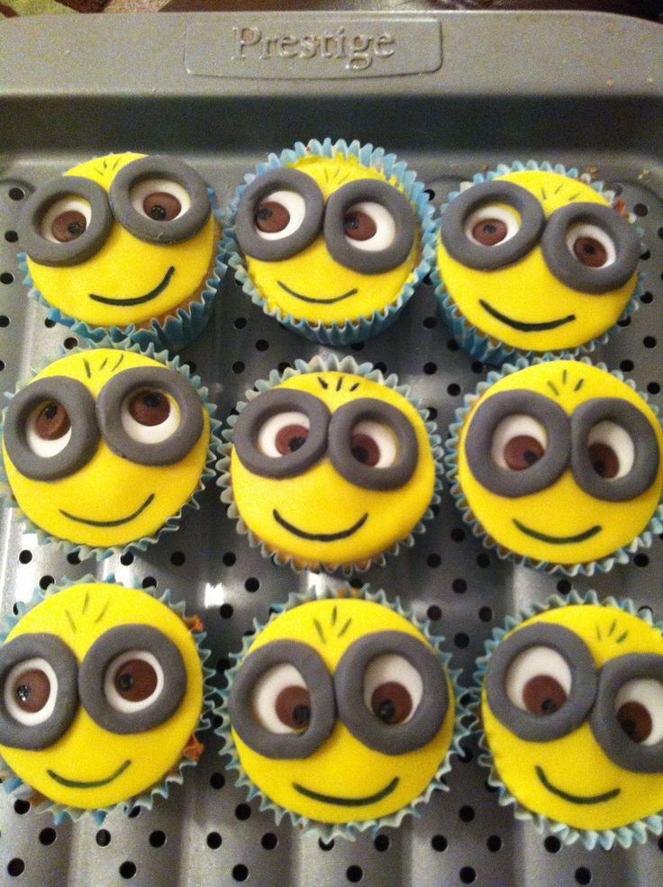 Minion Cupcakes Despicable Me Birthday