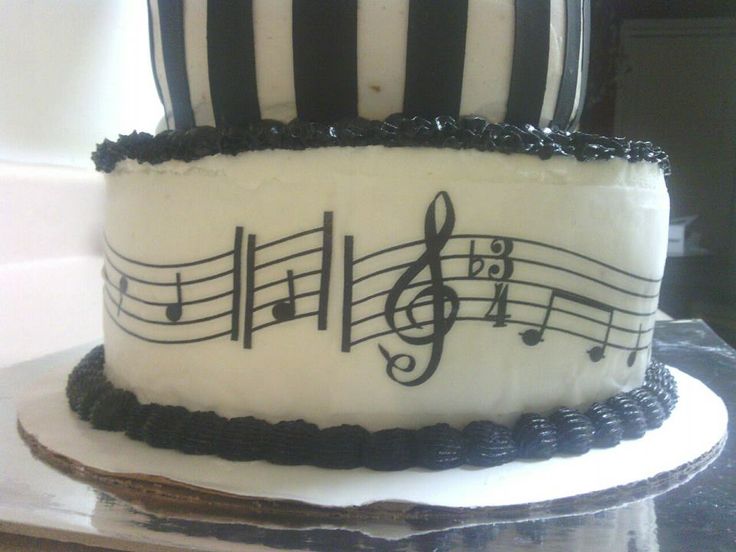 Music Note Cake