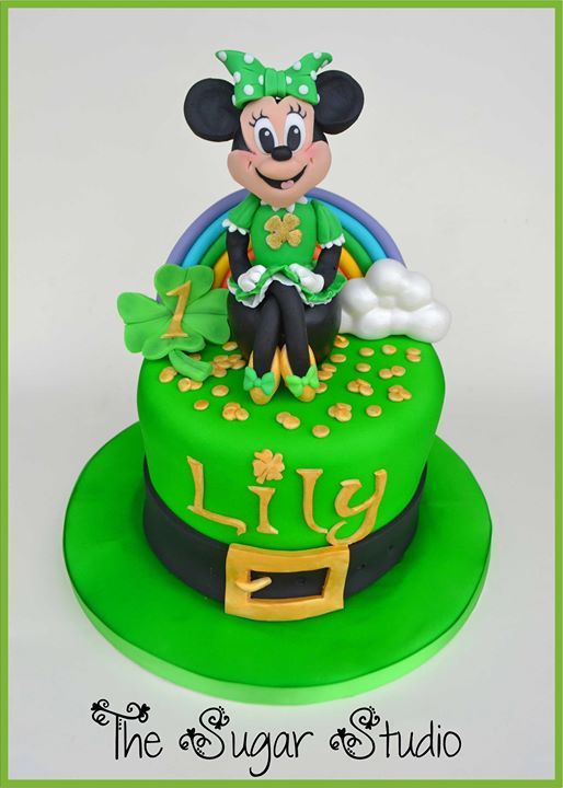 St. Patrick Day Mickey and Minnie Mouse