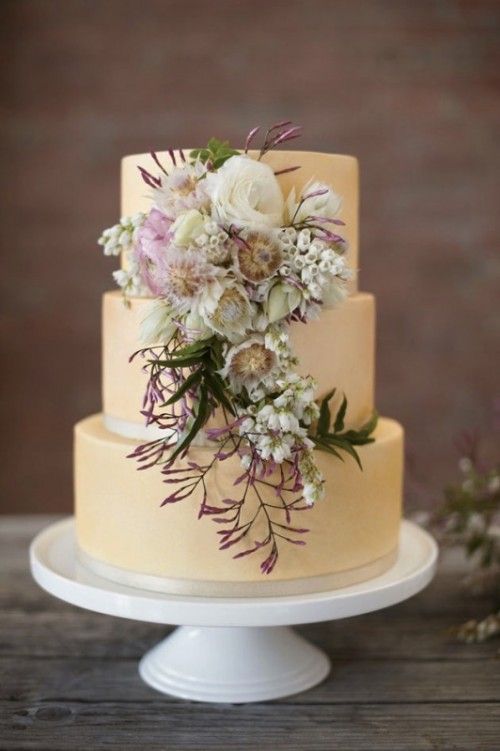 Beautiful Wedding Cake