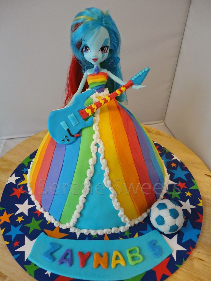 My Little Pony Equestria Girls Rainbow Cake