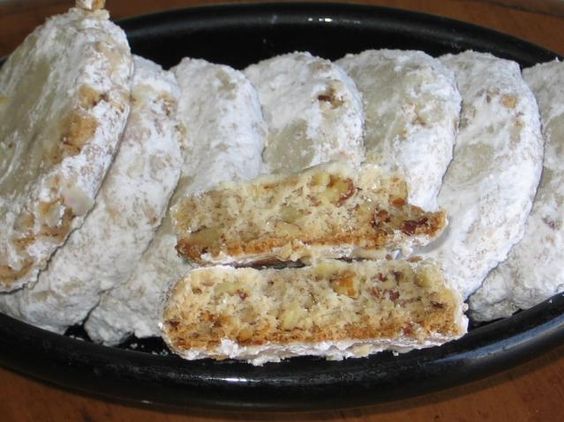 Polish Crescent Cookies