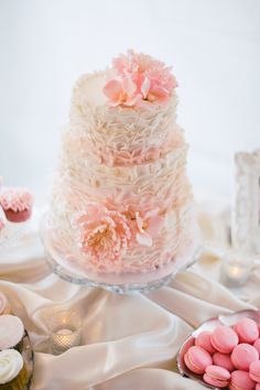 Pretty Wedding Cake