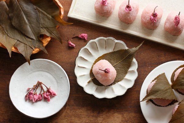 Sakura Mochi Japanese Sweets