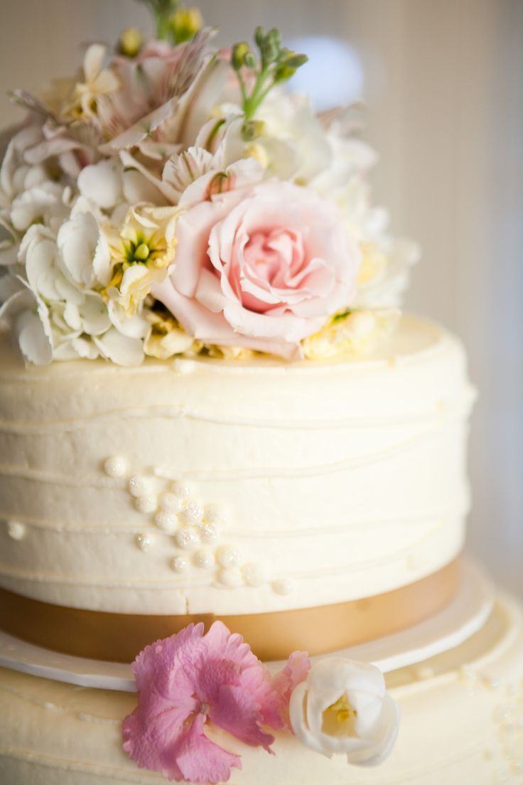 Wedding Cakes without Fondant Icing