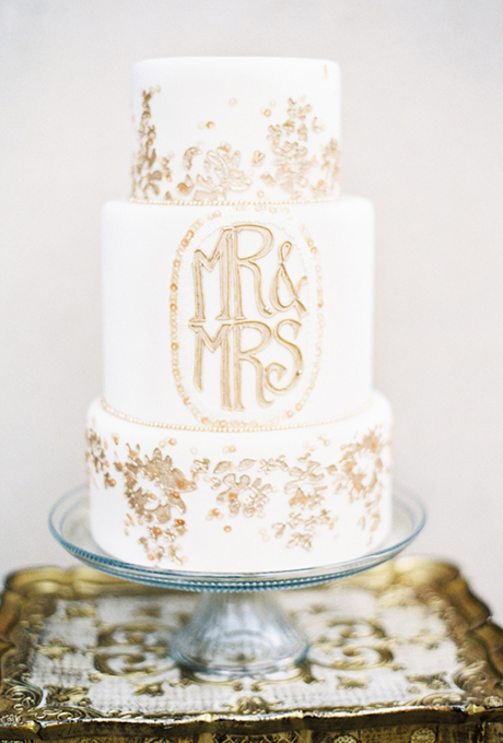 Beautiful White and Gold Wedding Cake