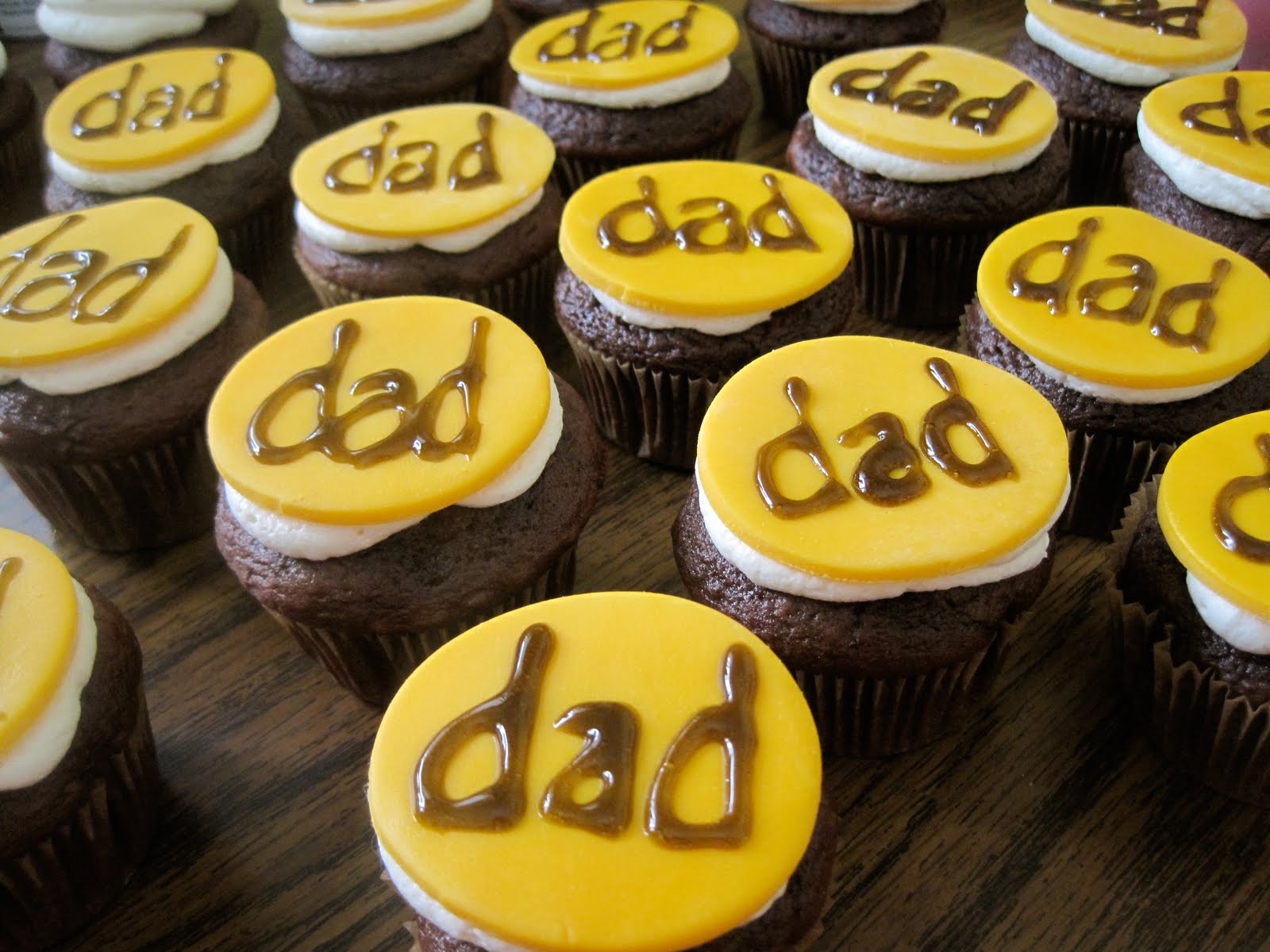 Cupcakes Topped with Cake Pops