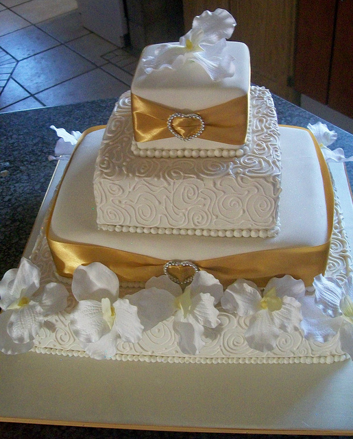 Lucy Wedding Cake