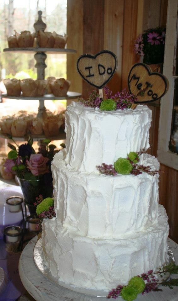 Simple Country Wedding Cake