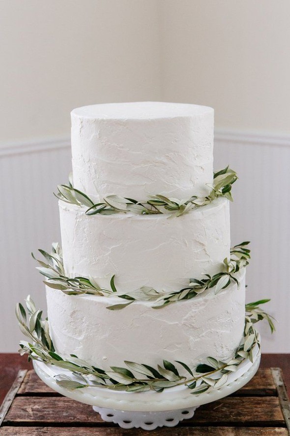 Simple Rustic Country Wedding Cake