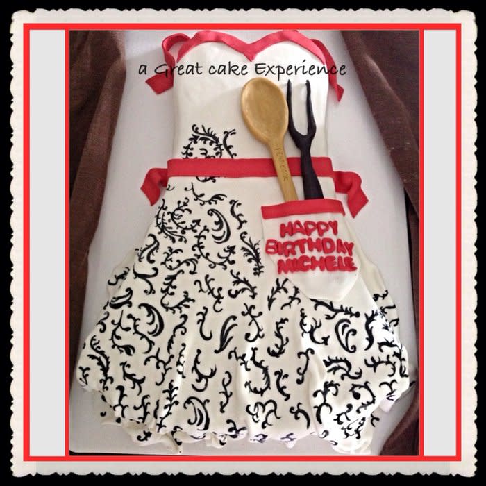 Apron Cake Decoration