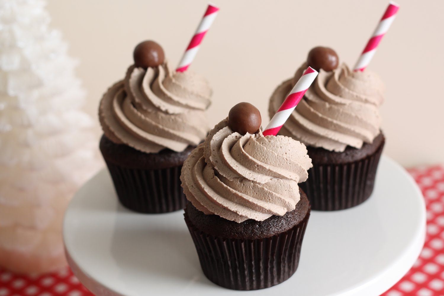 Chocolate Malt Cupcakes