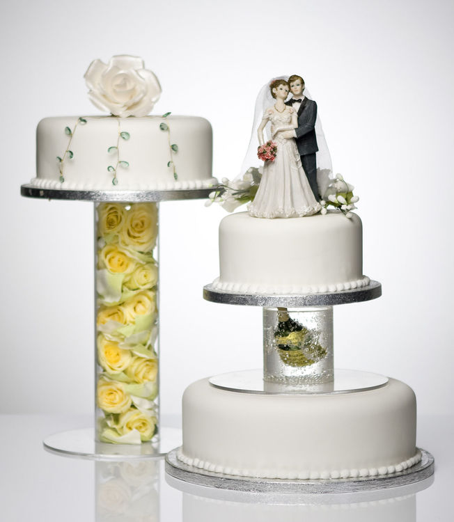 Clear Acrylic Wedding Cake Stands