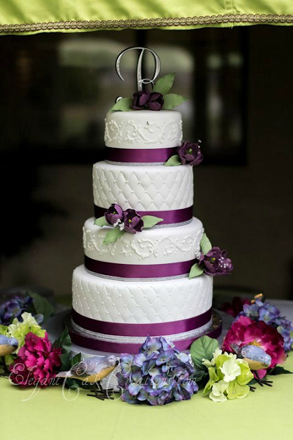 12 Photos of Simple Country Wedding Cakes Plum