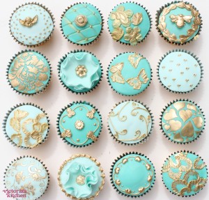 Royal Icing Cupcakes