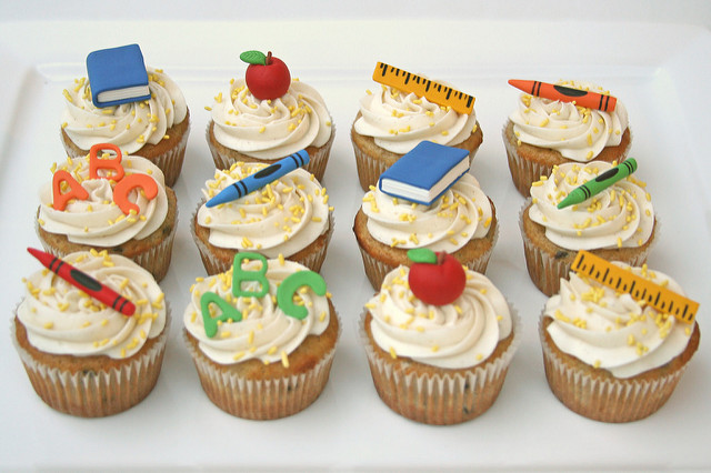 Back to School Cupcake Cake Ideas