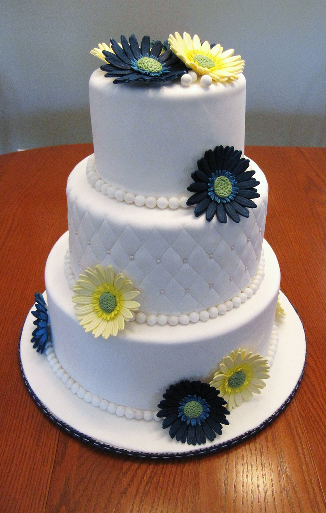 Blue and Yellow Daisy Wedding Cake