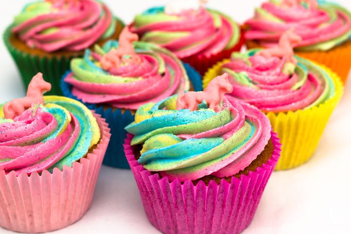 Easy Unicorn Rainbow Cupcakes