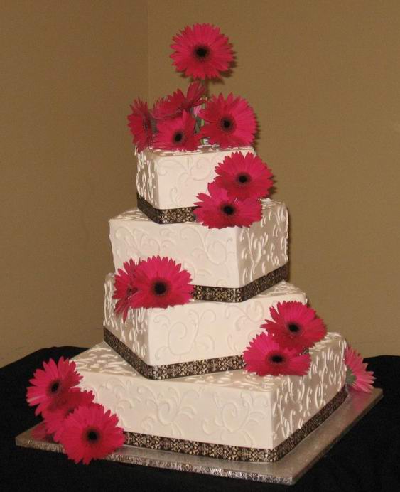 Gerber Daisy Wedding Cake