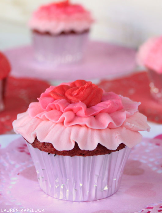 8 Photos of Ombre Decorated Cupcakes