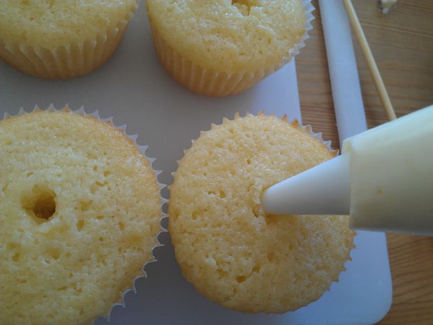 Pina Colada Cupcake Filling