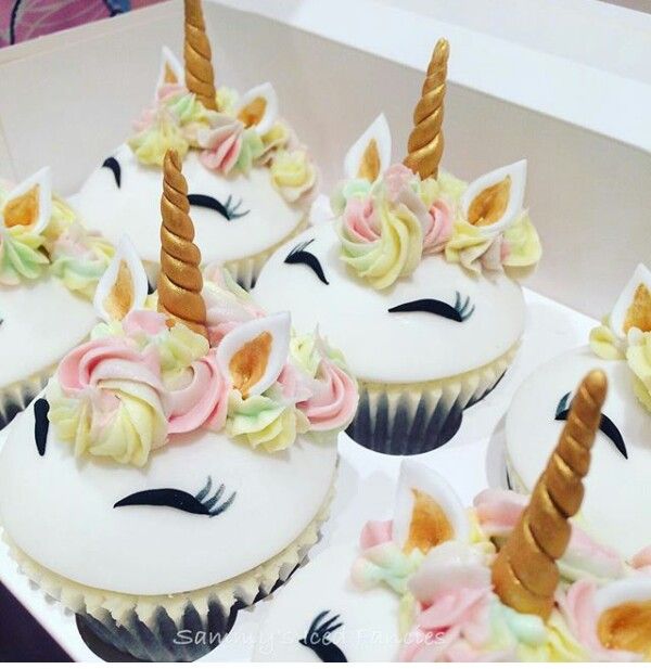 Unicorn Cupcake Cake