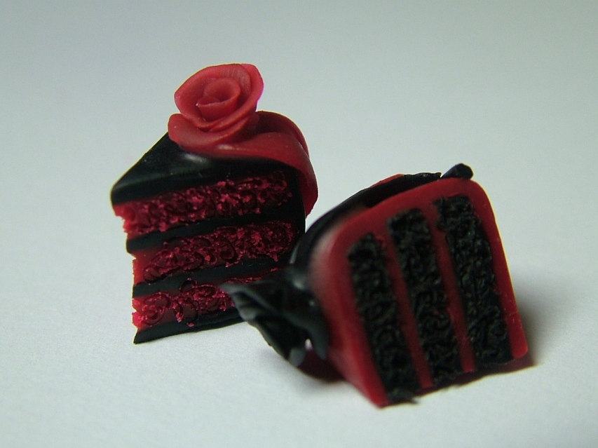 Black with Red Velvet Cake Icing