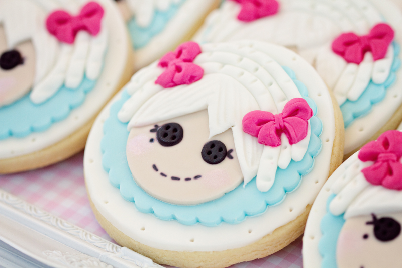 12 Photos of Lalaloopsy Cakes With Cookies