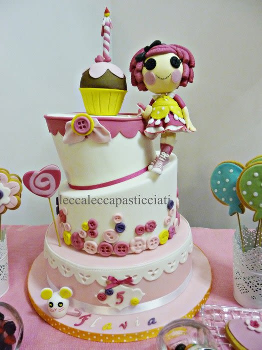 Lalaloopsy Crumbs Sugar Cookie Cake