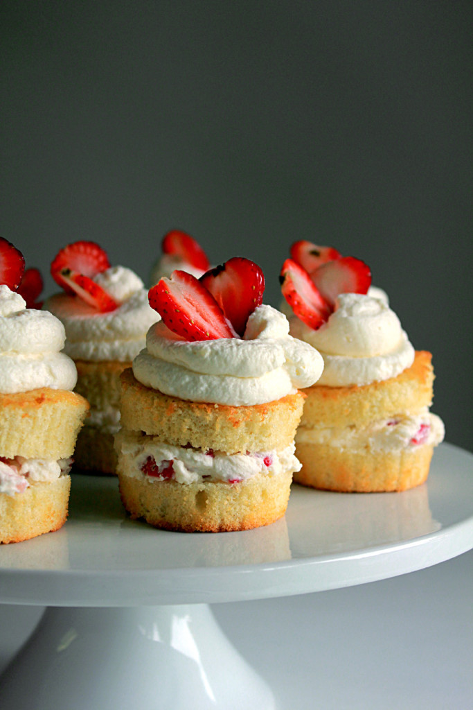 Mini Sponge Strawberry Cakes