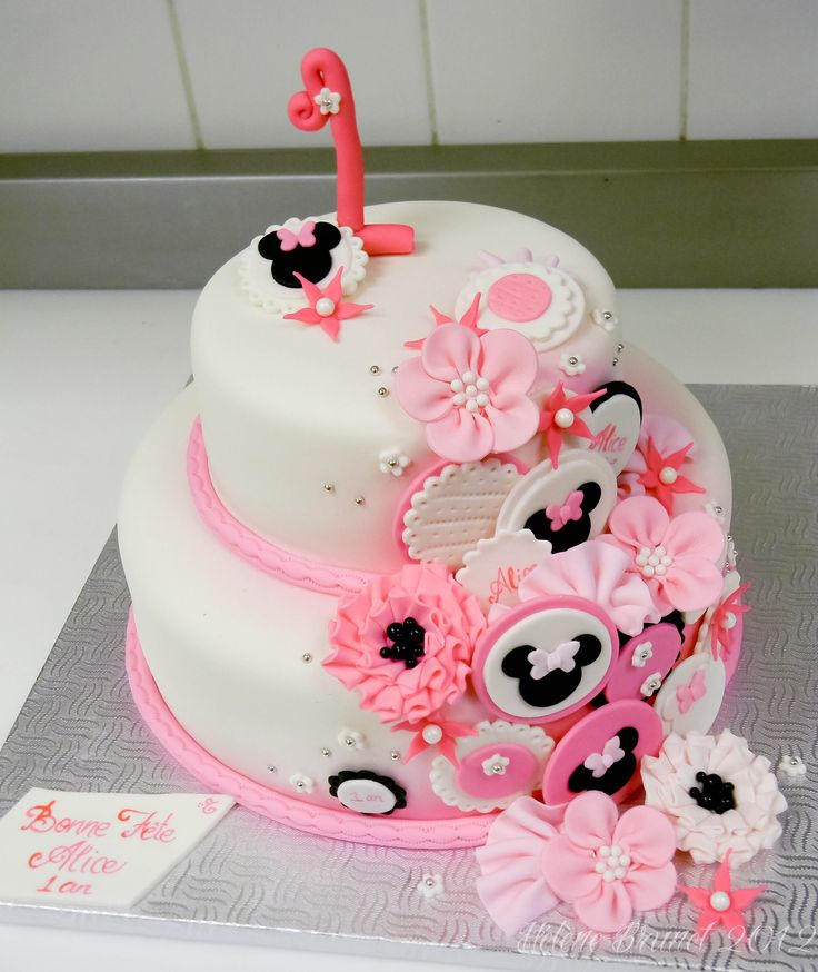 Minnie Mouse First Birthday Cake