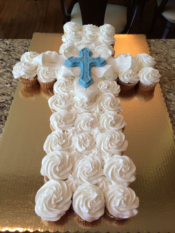 Pull-A-Part Cupcake Cake Cross