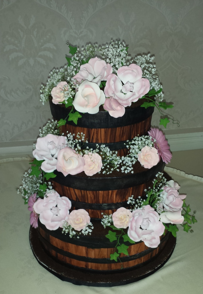 7 Barrel Wedding Cakes Photo Double Barrel Wedding Cake Wedding Barrel Cake And Wedding