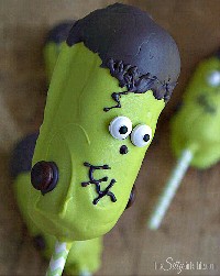 11 Photos of Frankenstein Twinkie Cupcakes